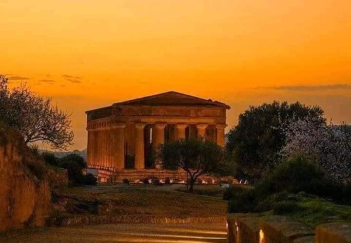 Bed and Breakfast I Tetti Di Girgenti Агридженто Экстерьер фото